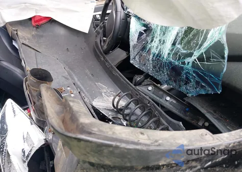 2016 Hyundai Veloster из США, поврежденный, VIN KMHTC6AD3GU289057